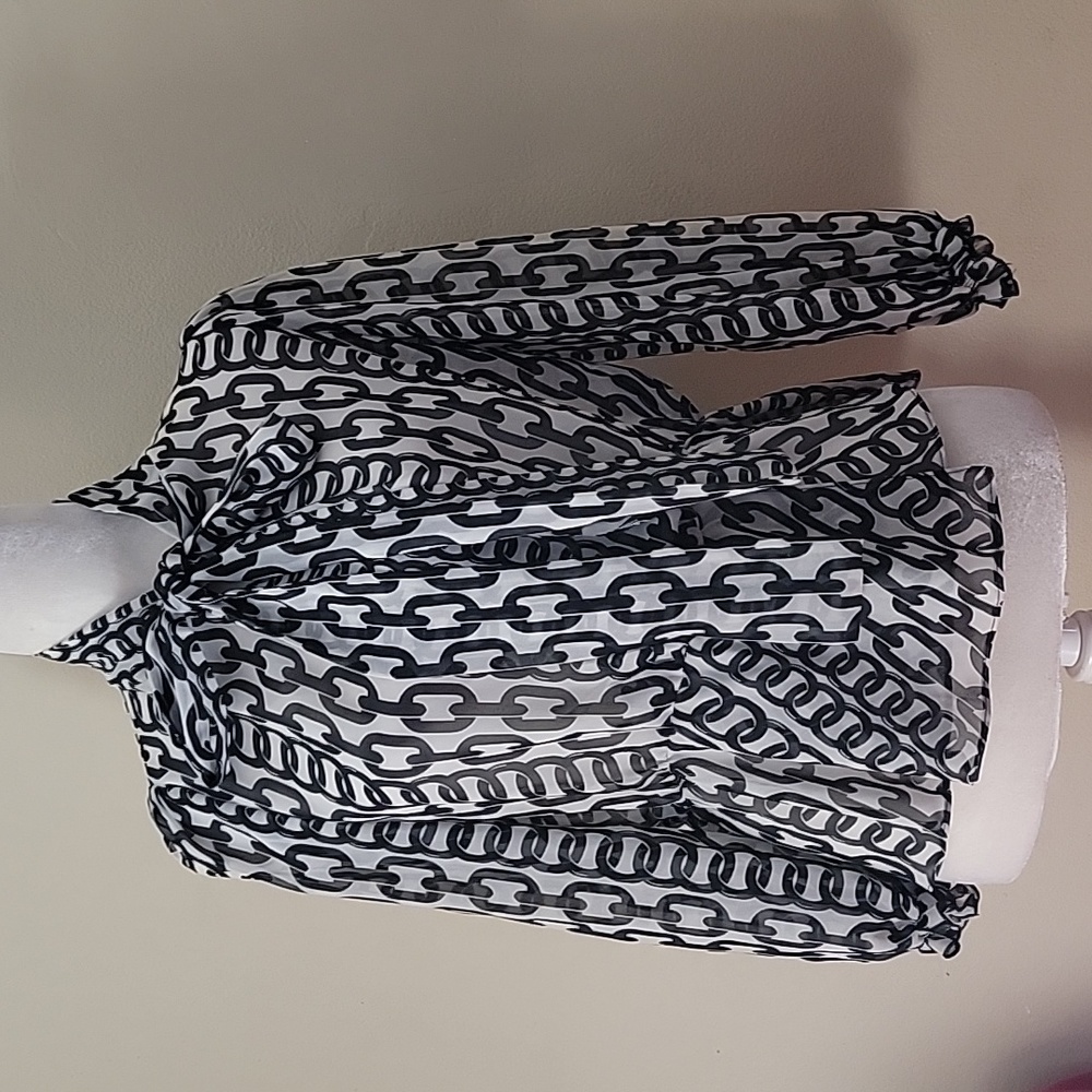 Zara Chain Long Sleeve FIRM PRICE
